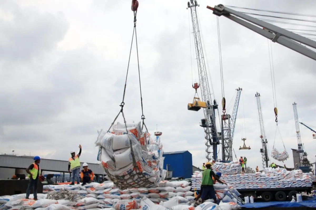 Transformasi Pelabuhan, Komitmen SPMT Perkuat Logistik Nasional.