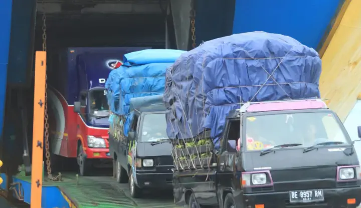 Arus Penumpang Nataru di Pelabuhan Sibolga Capai 31.913 Orang